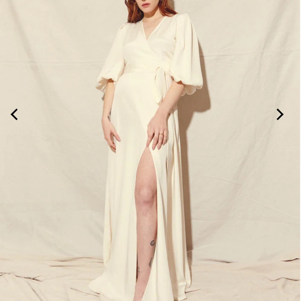 Kamperett Loretta Gown